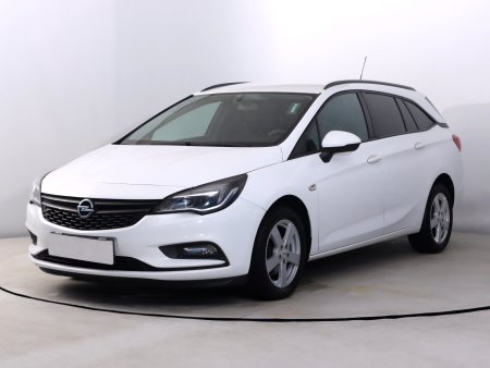 Opel Astra, 2016 - pohled č. 3
