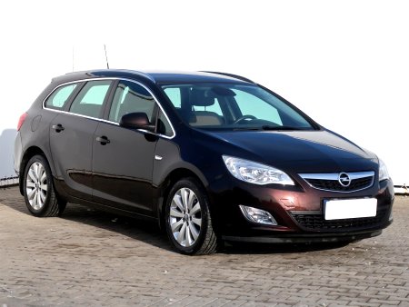 Opel Astra, 2012