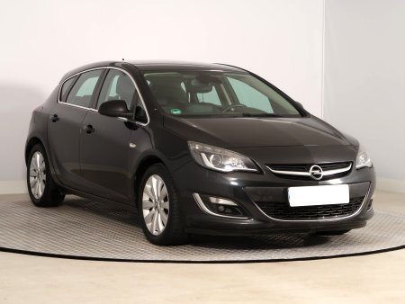 Opel Astra, 2013