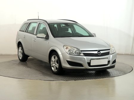 Opel Astra, 2009
