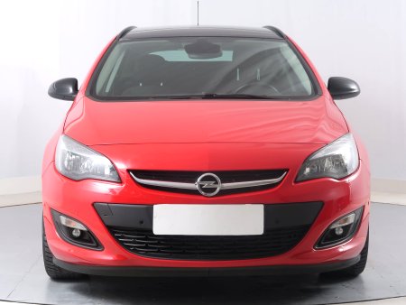 Opel Astra, 2015 - pohled č. 2