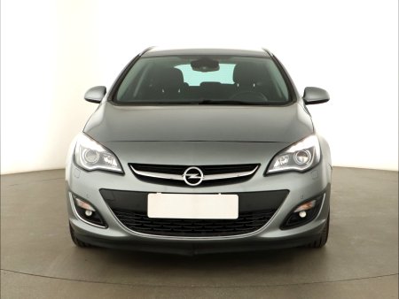 Opel Astra, 2015 - pohled č. 2