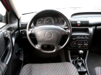 Opel Astra, 1997 - pohled č. 11