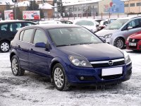 Opel Astra, 2004 - celkový pohled