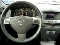 Opel Astra, 2004 - pohled č. 12