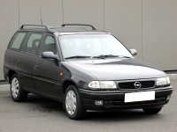 Opel Astra, 1997 - celkový pohled