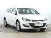 Opel Astra, 2013 - celkový pohled