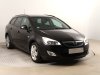 Opel Astra, 2011 - celkový pohled