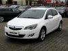 Opel Astra, 2011 - pohled č. 3