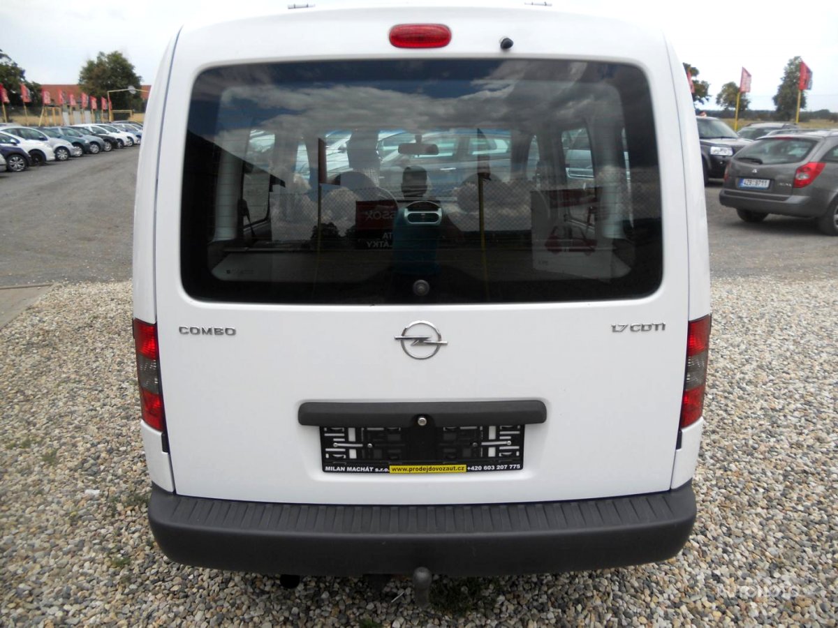 Opel Combo, 2010 - pohled č. 7