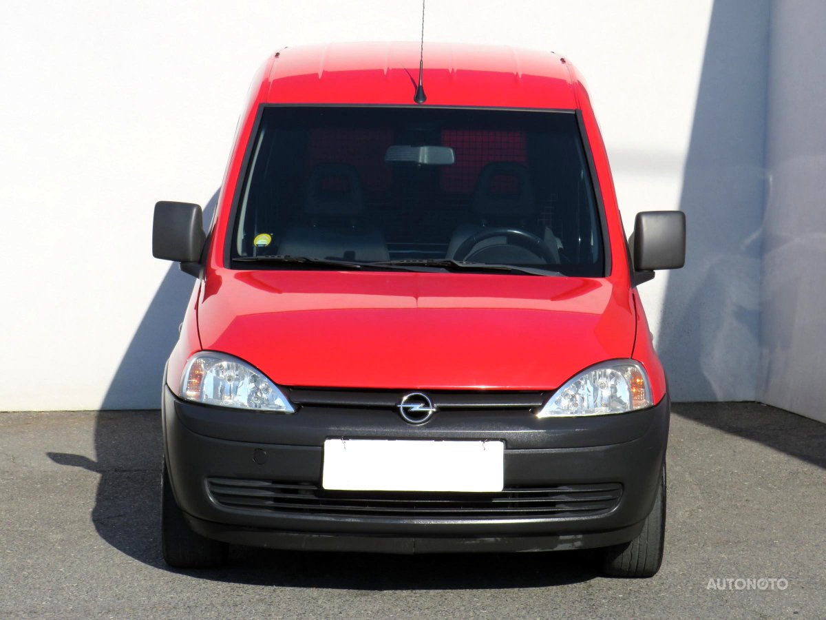 Opel Combo, 2009 - pohled č. 2