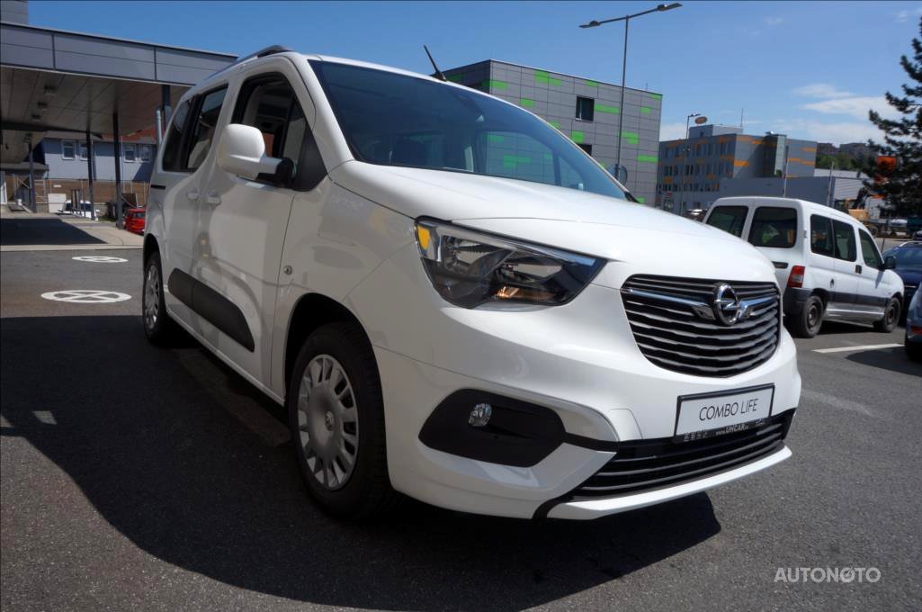 Opel Combo, 2019 - pohled č. 3