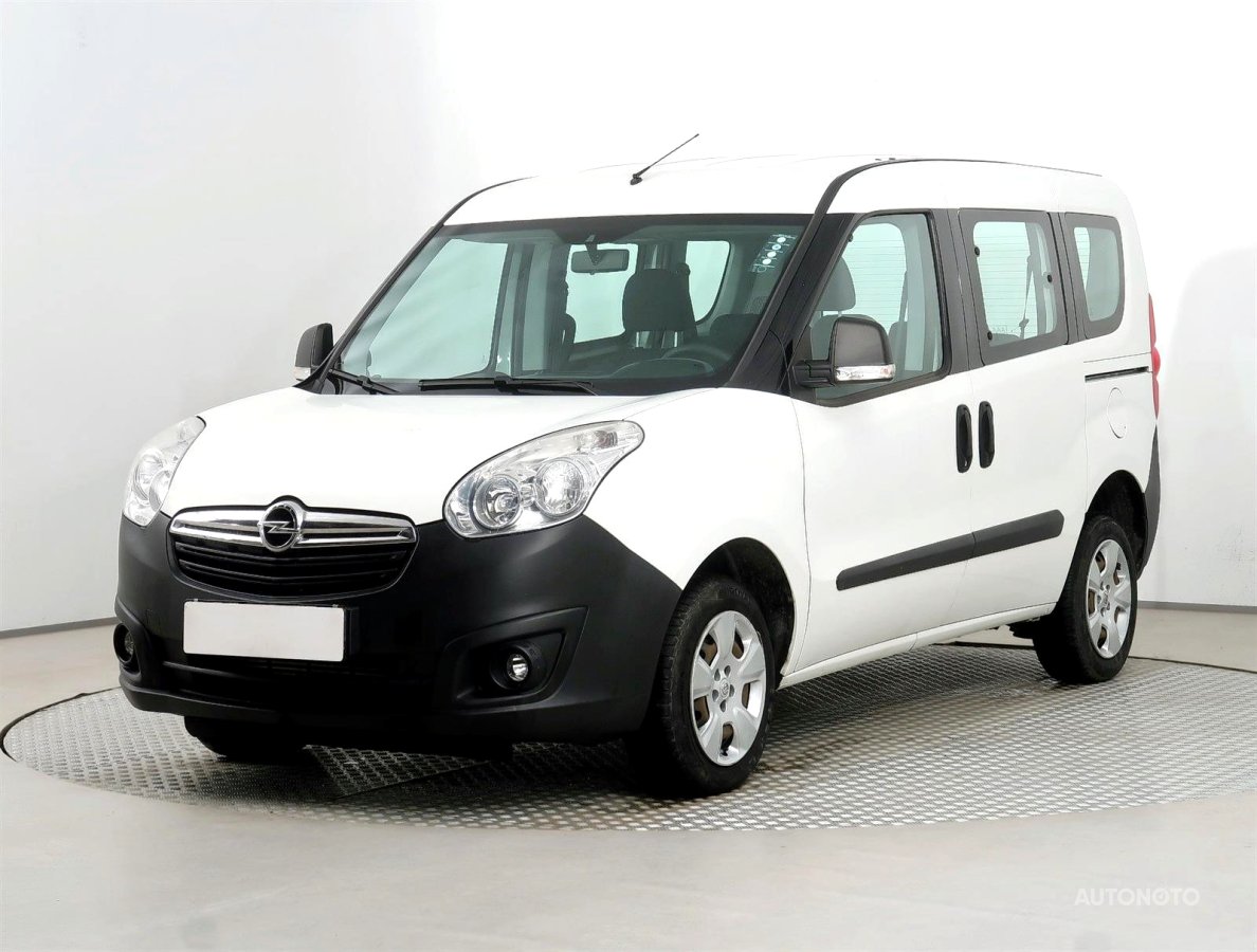 Opel Combo, 2016 - pohled č. 3