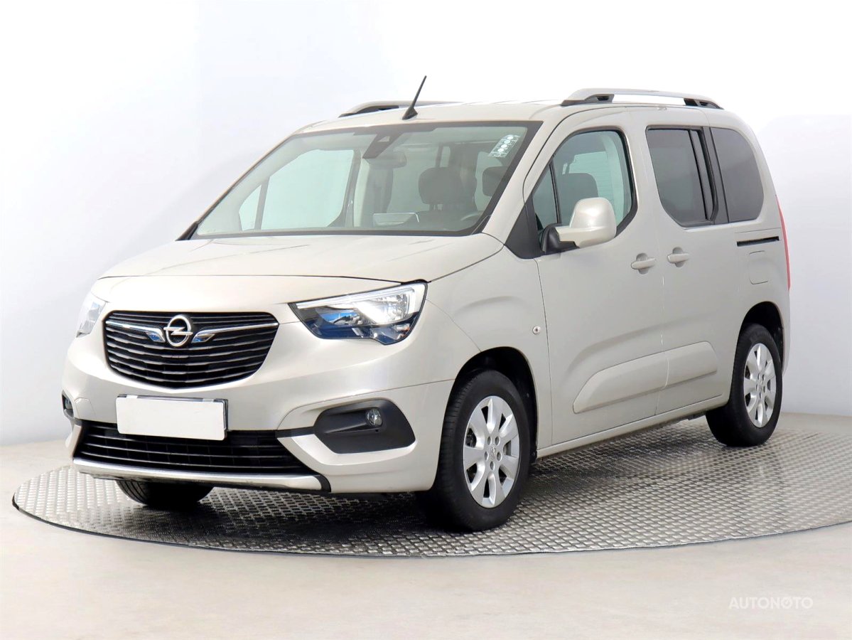 Opel Combo, 2020 - pohled č. 3
