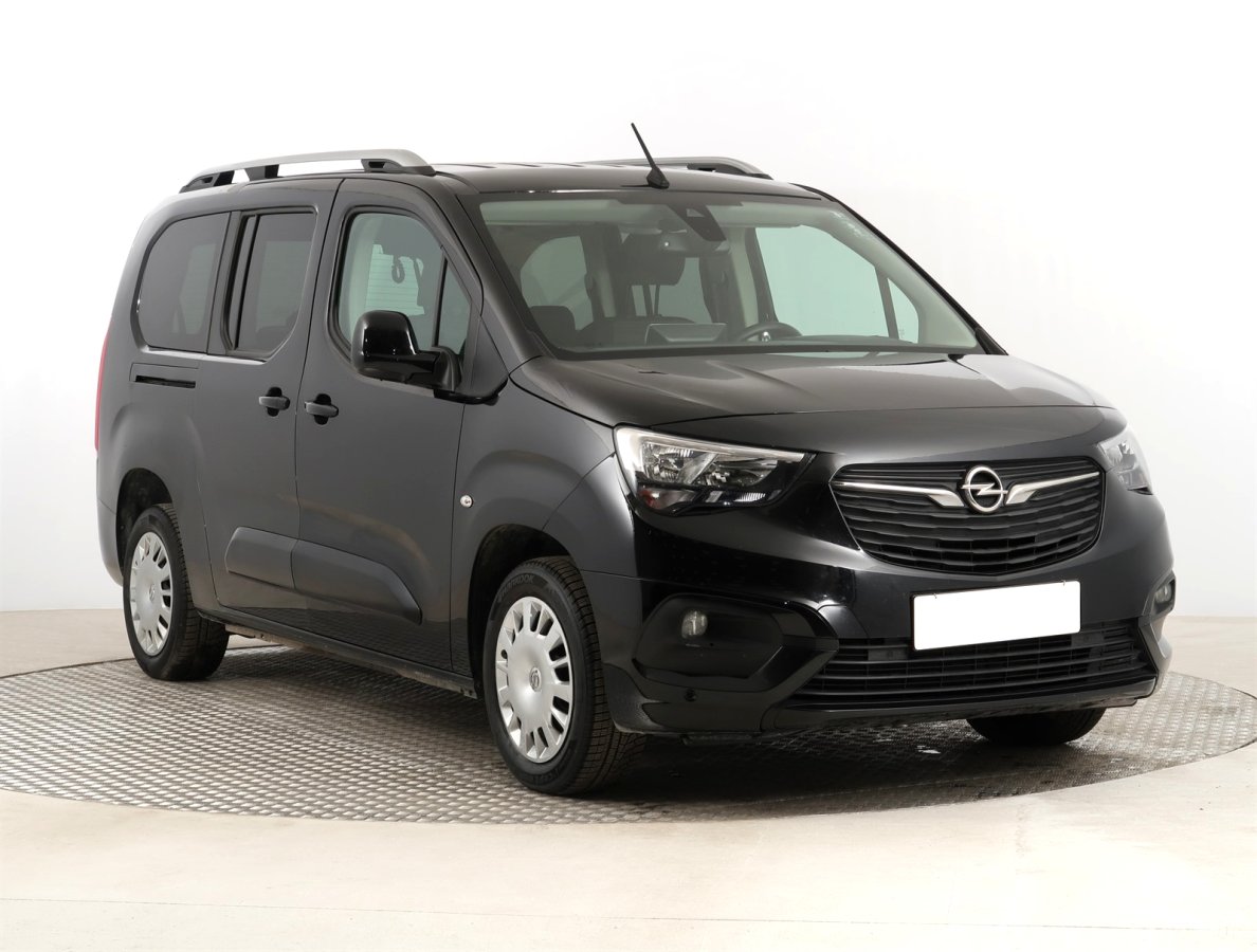Opel Combo, 2020 - celkový pohled