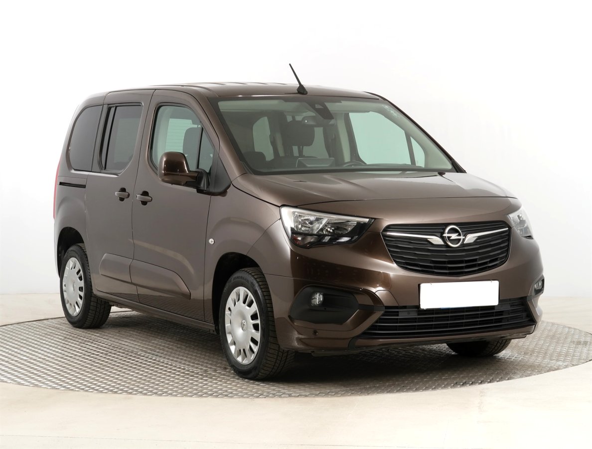 Opel Combo, 2020 - celkový pohled