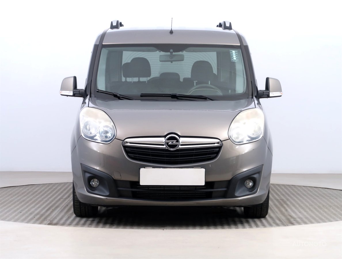 Opel Combo, 2013 - pohled č. 2