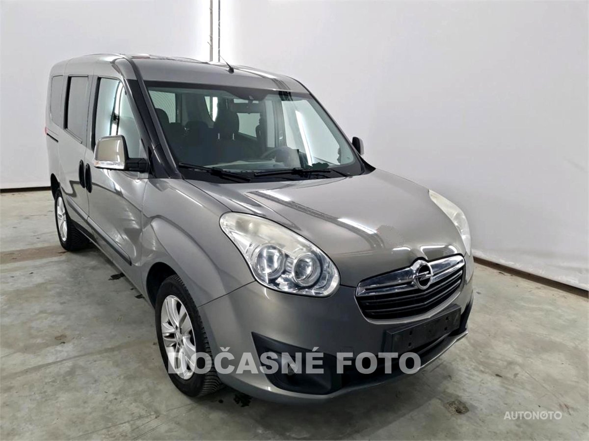 Opel Combo, 2016 - celkový pohled