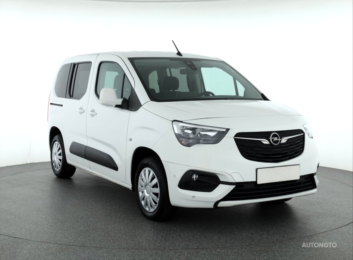 Opel Combo, 2020 - celkový pohled