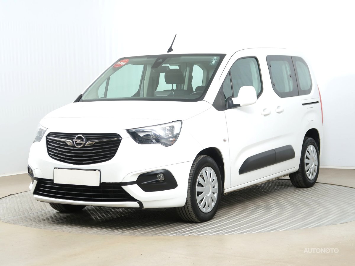 Opel Combo, 2019 - pohled č. 3