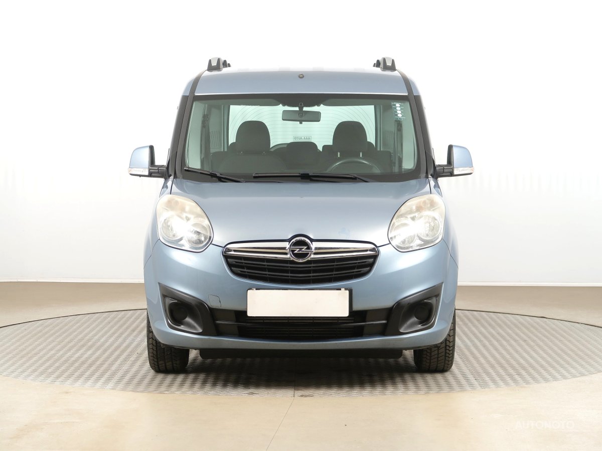 Opel Combo, 2012 - pohled č. 2