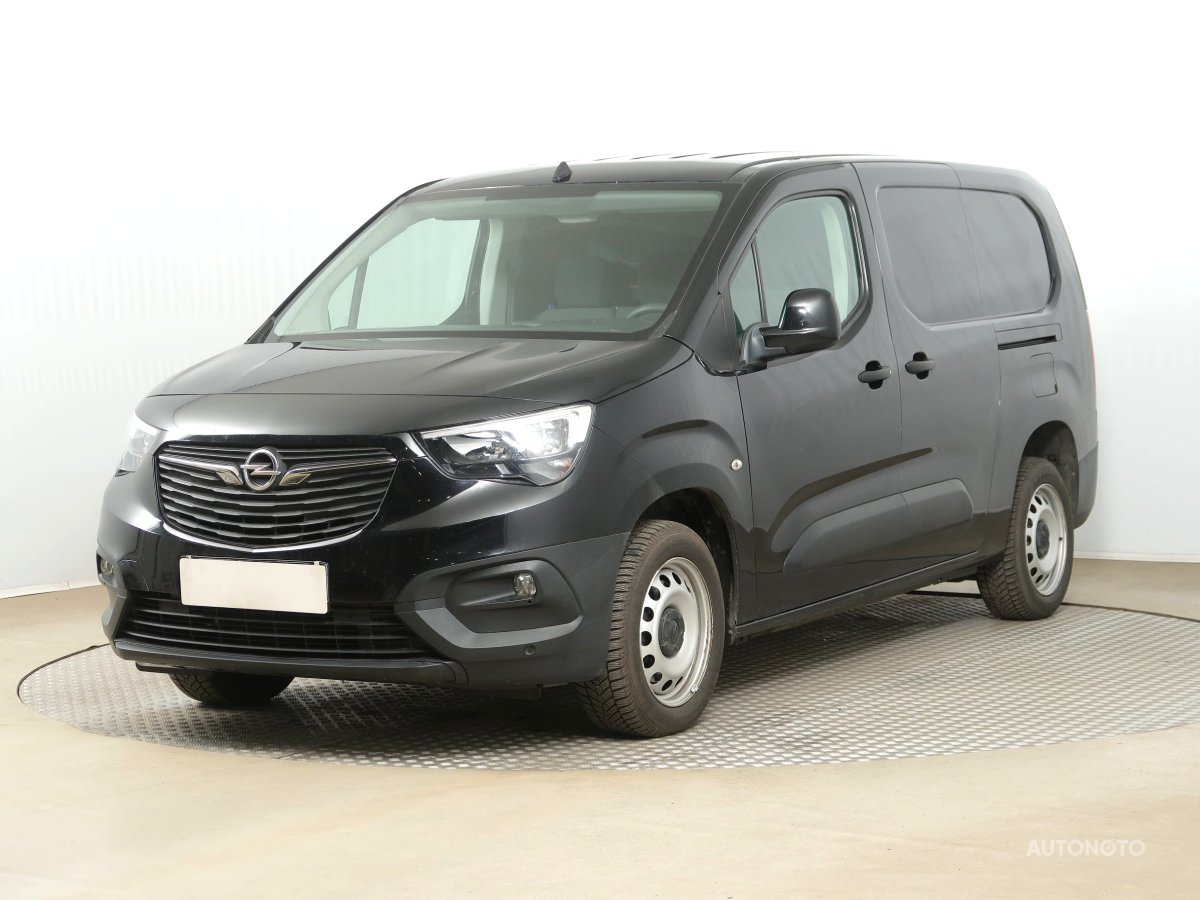Opel Combo, 2019 - pohled č. 3