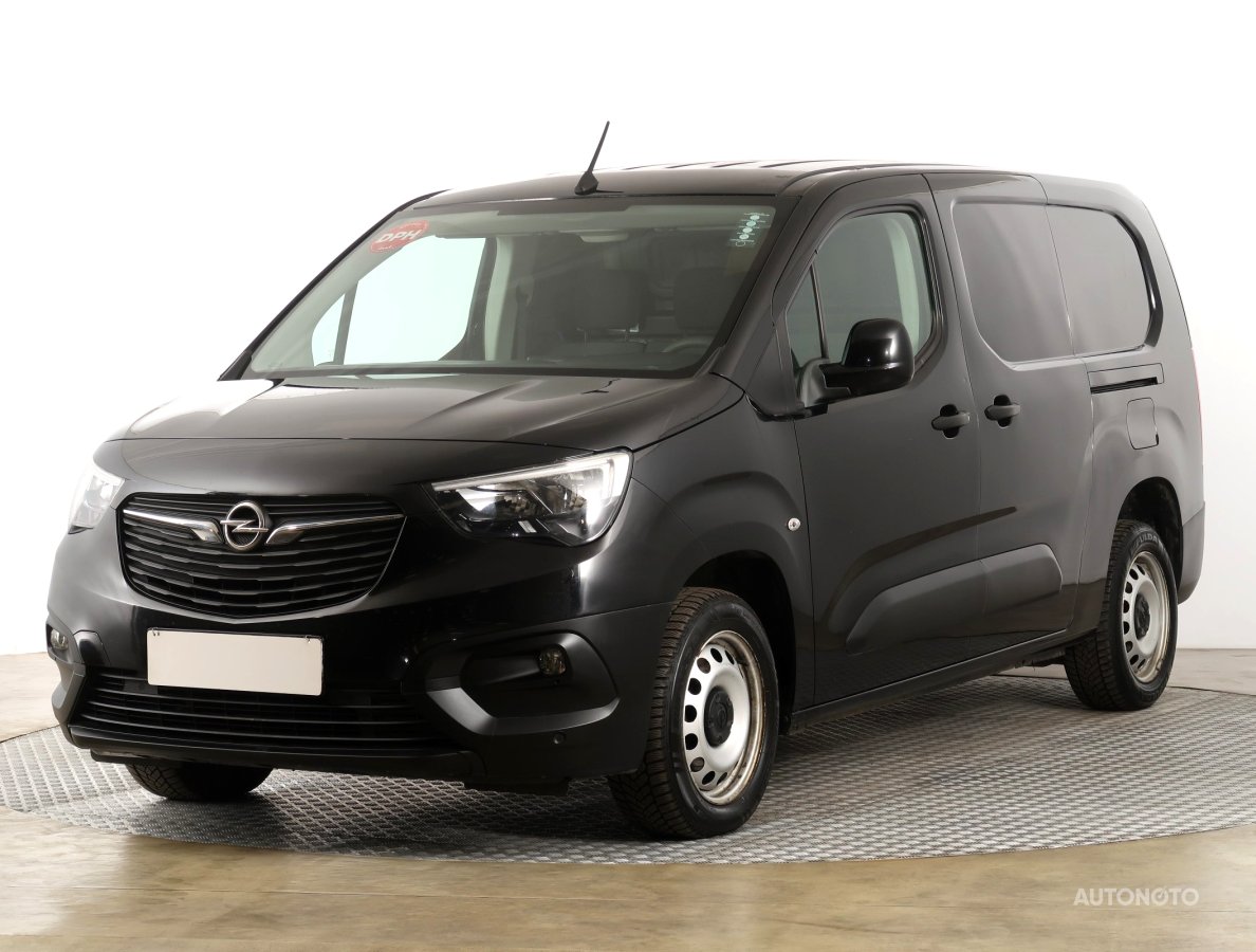Opel Combo, 2019 - pohled č. 3