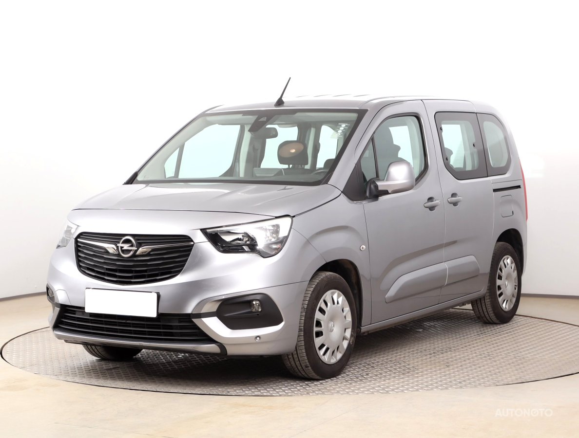 Opel Combo, 2019 - pohled č. 3