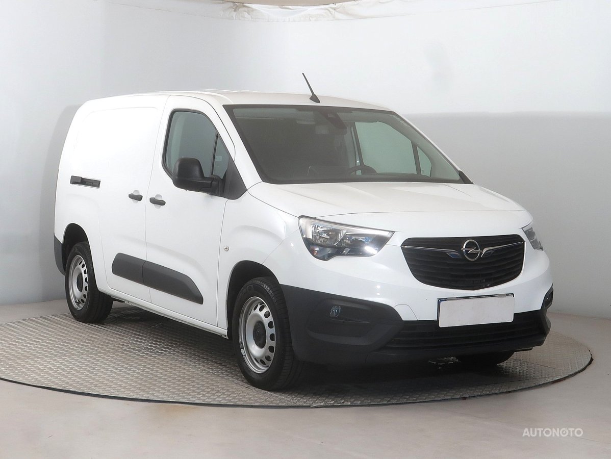 Opel Combo, 2021 - celkový pohled