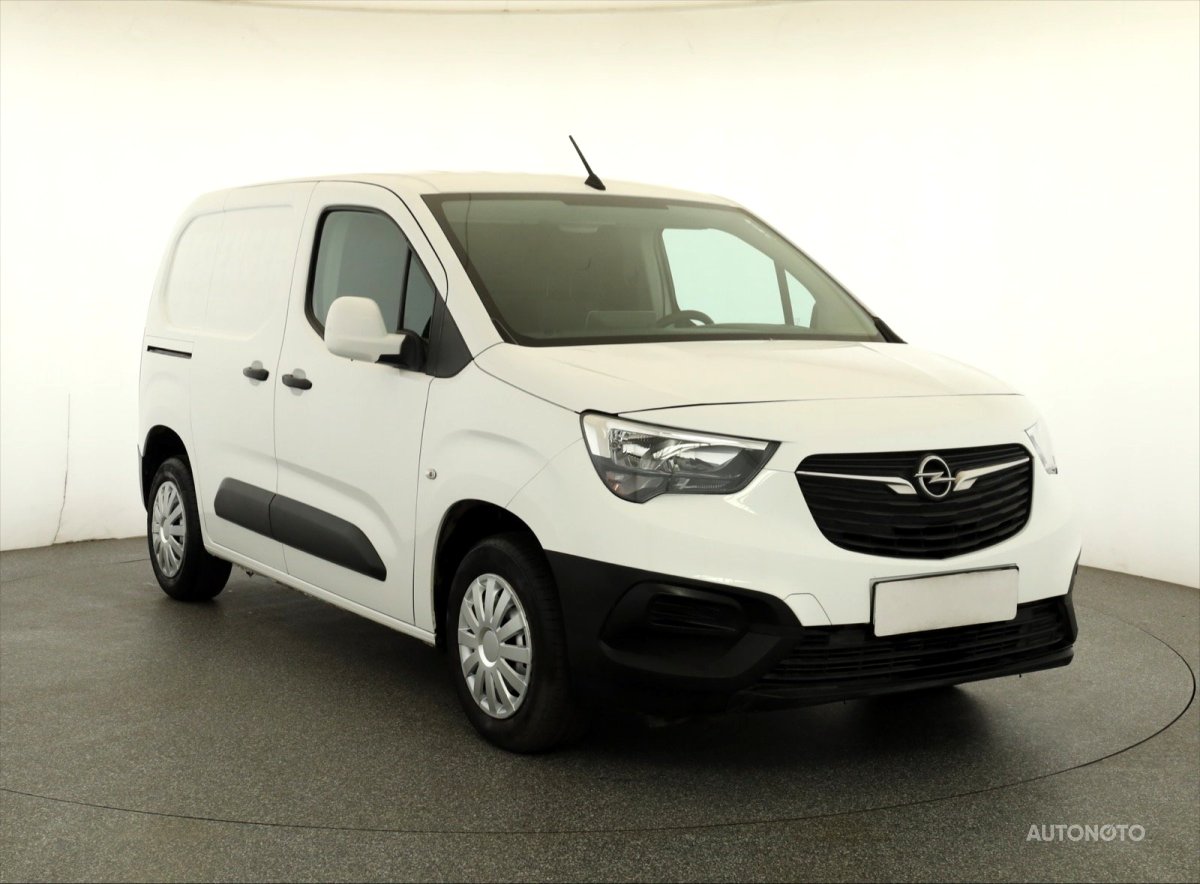Opel Combo, 2020 - celkový pohled