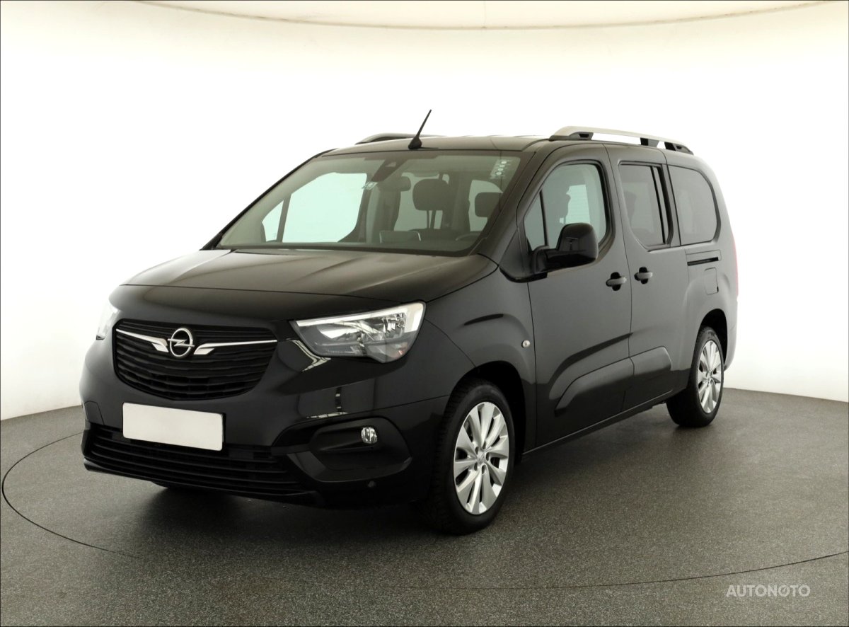 Opel Combo, 2019 - pohled č. 3