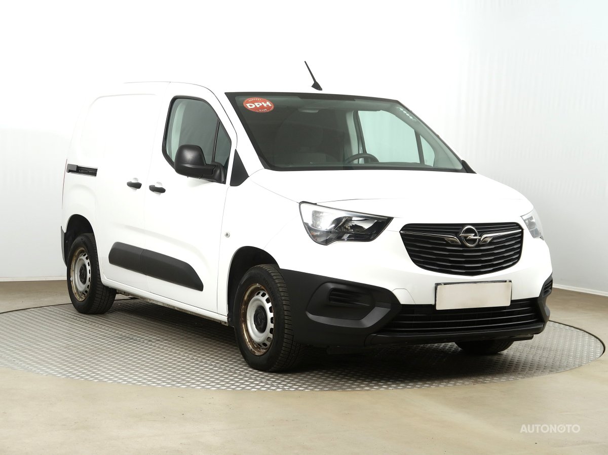 Opel Combo, 2020 - celkový pohled