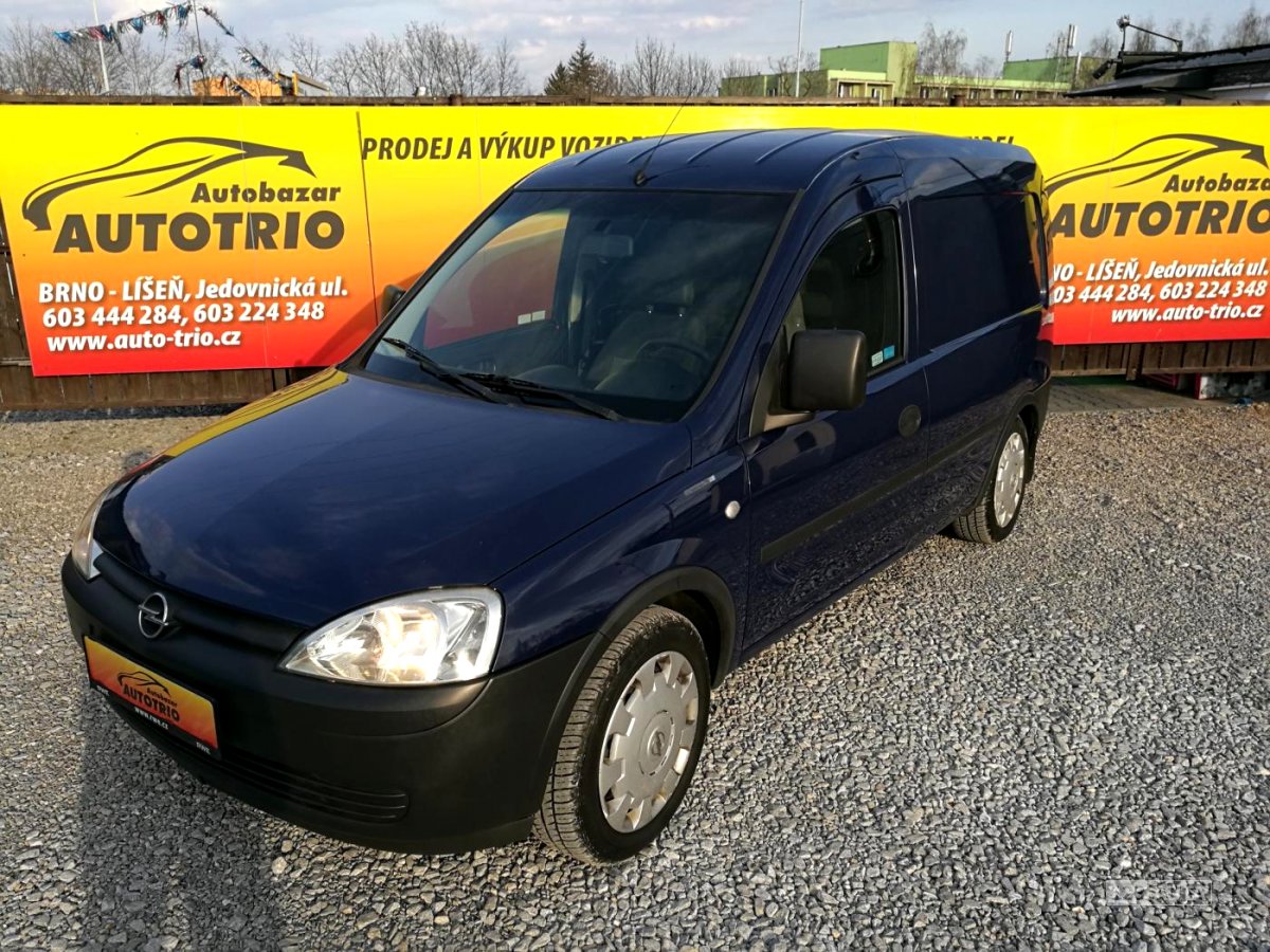 Opel Combo, 2007 - celkový pohled