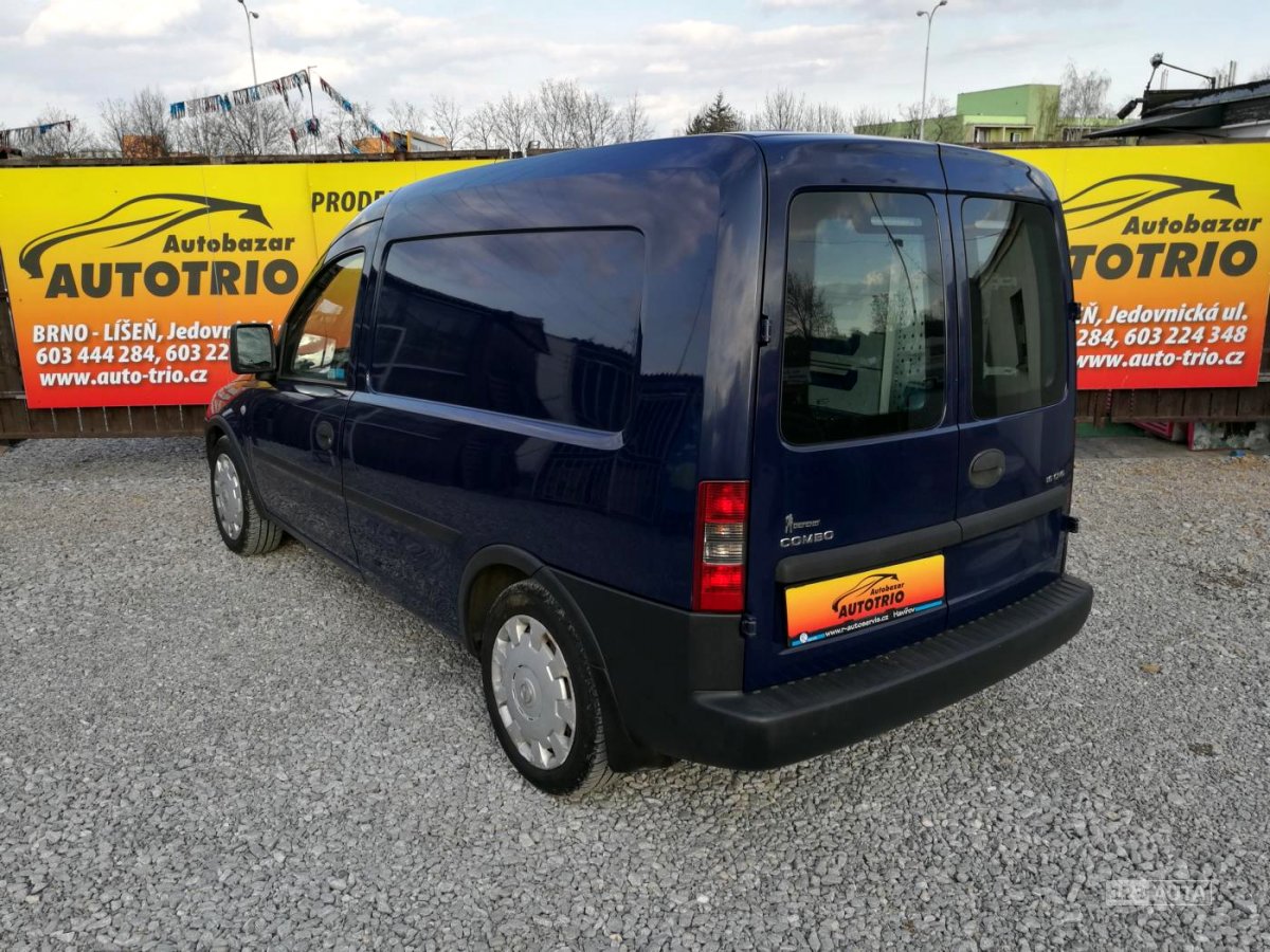 Opel Combo, 2007 - pohled č. 4