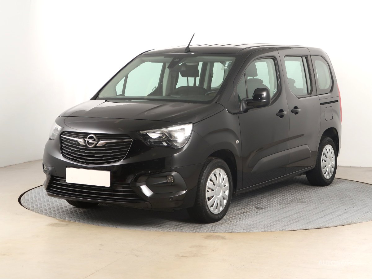 Opel Combo, 2019 - pohled č. 3