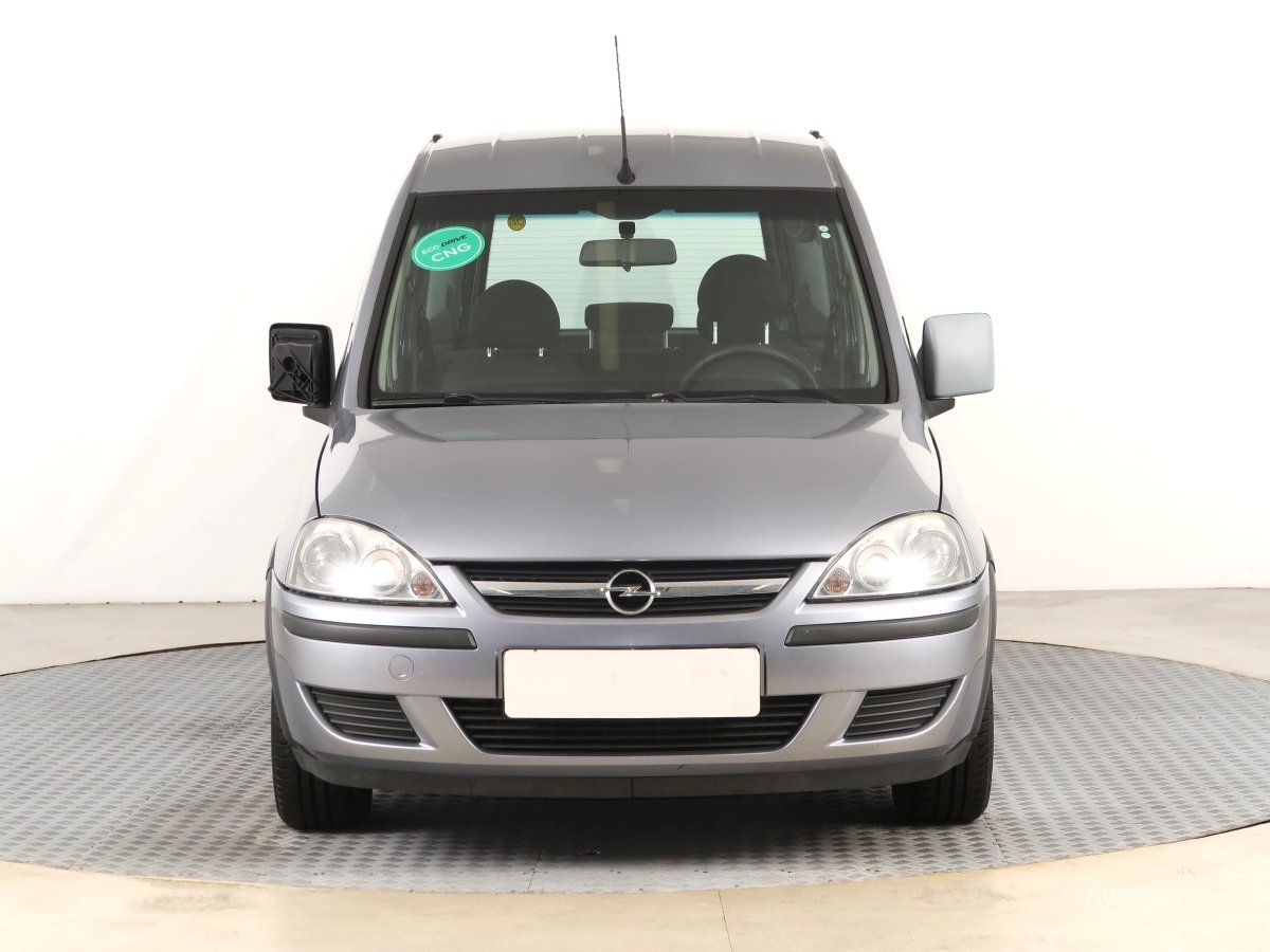 Opel Combo, 2008 - pohled č. 2
