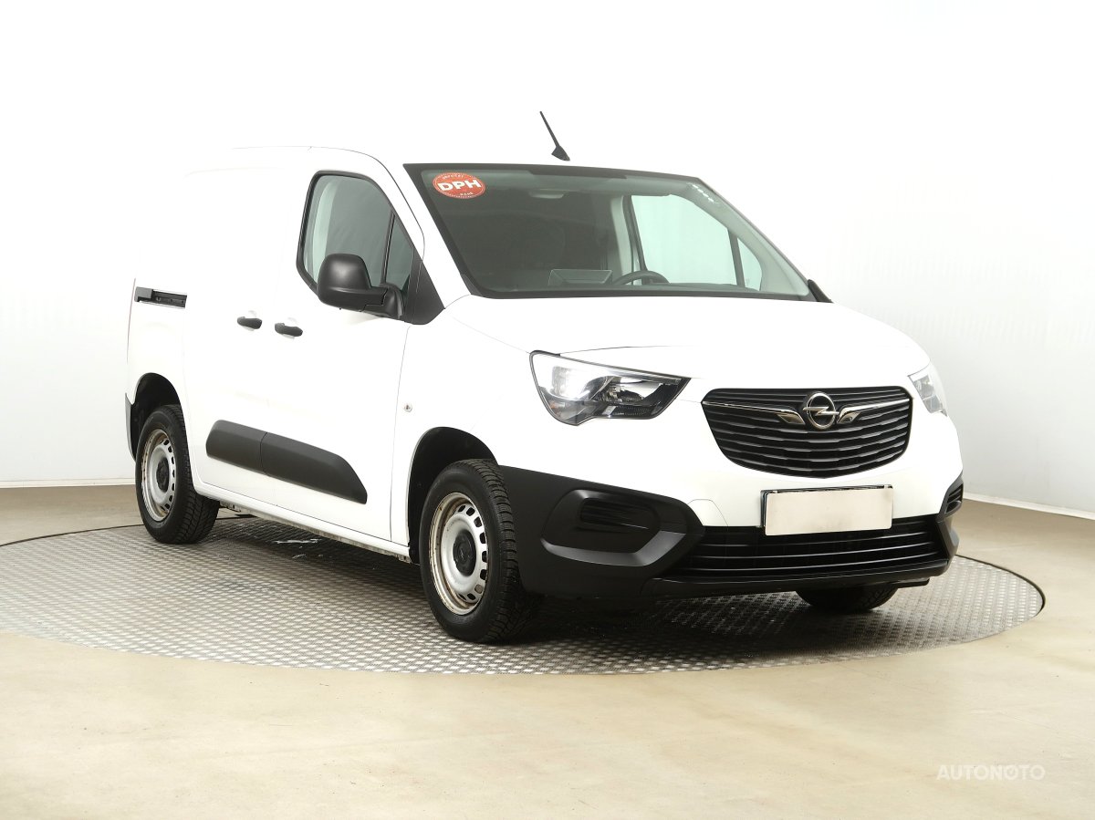 Opel Combo, 2021 - celkový pohled