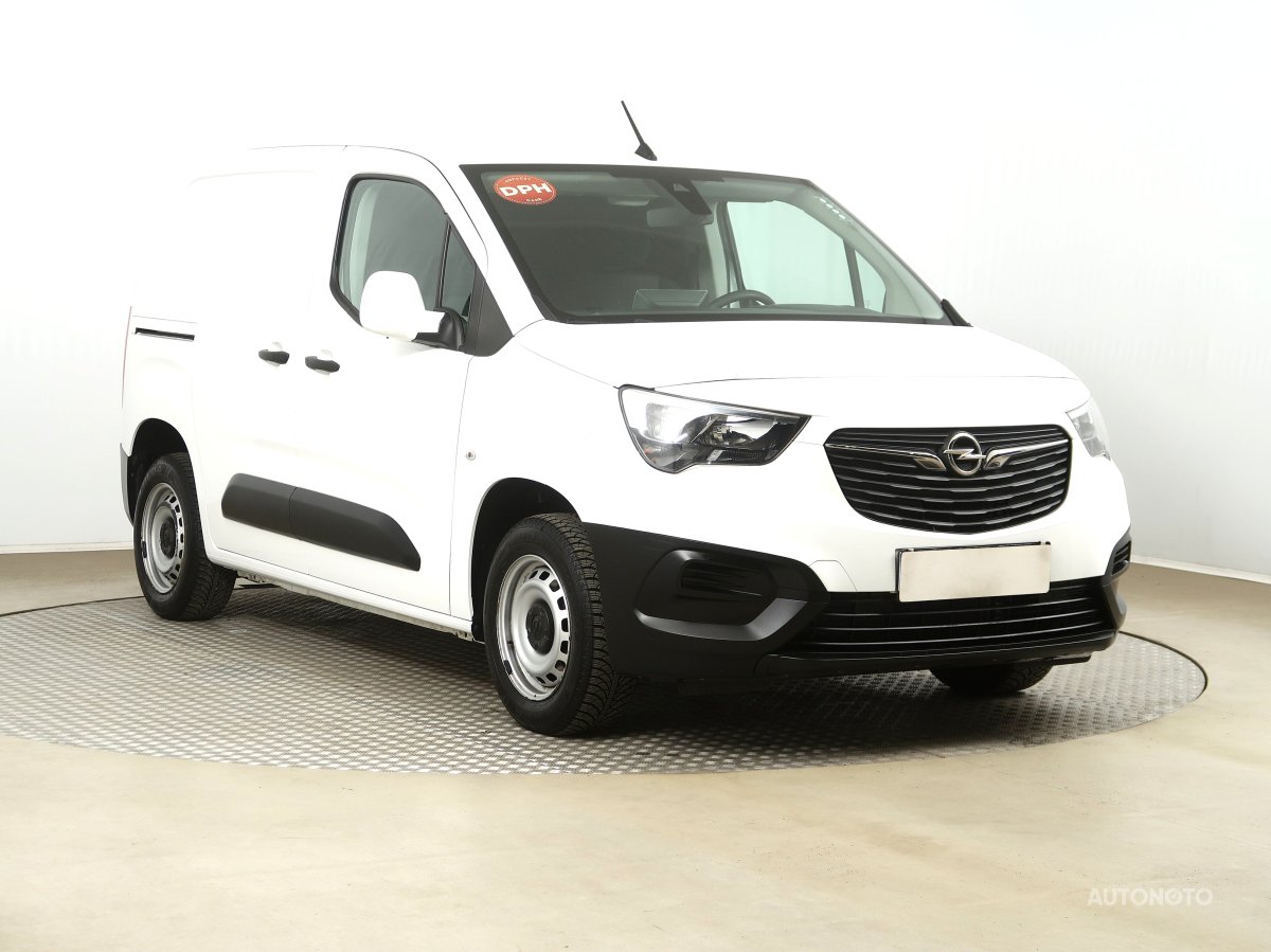 Opel Combo, 2021 - celkový pohled