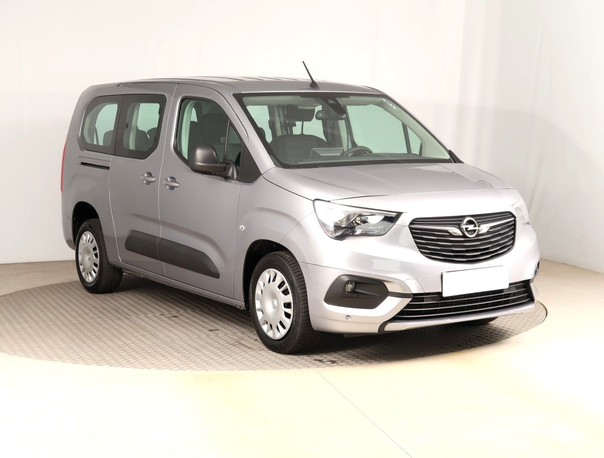 Opel Combo, 2021 - celkový pohled