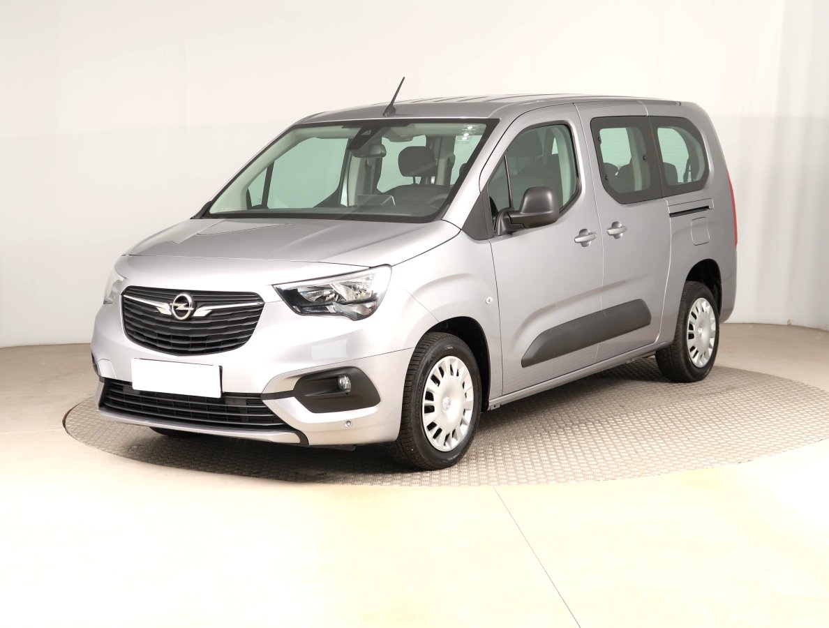 Opel Combo, 2021 - pohled č. 3