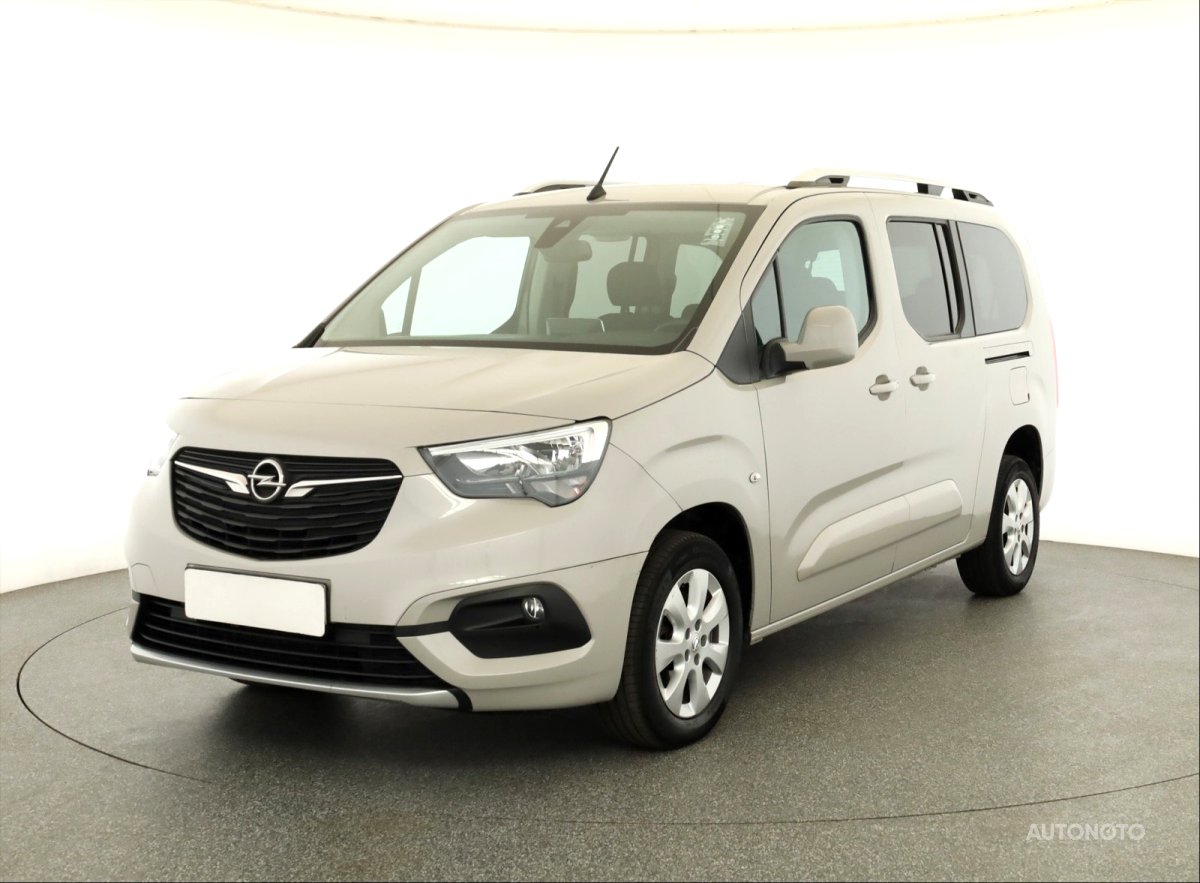 Opel Combo, 2020 - pohled č. 3
