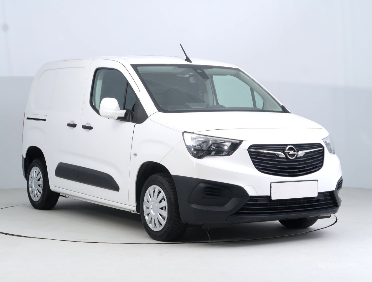 Opel Combo, 2021 - celkový pohled