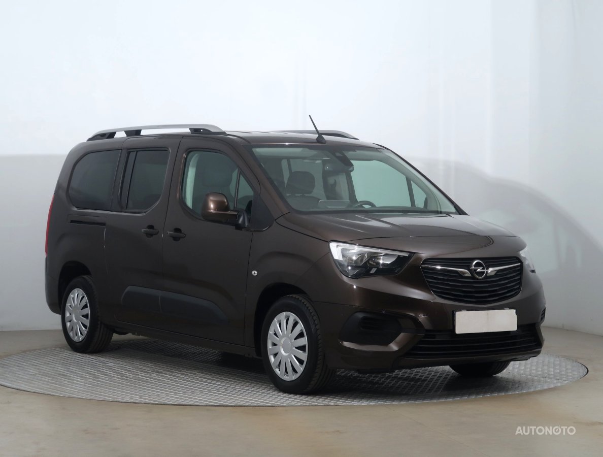 Opel Combo, 2020 - celkový pohled