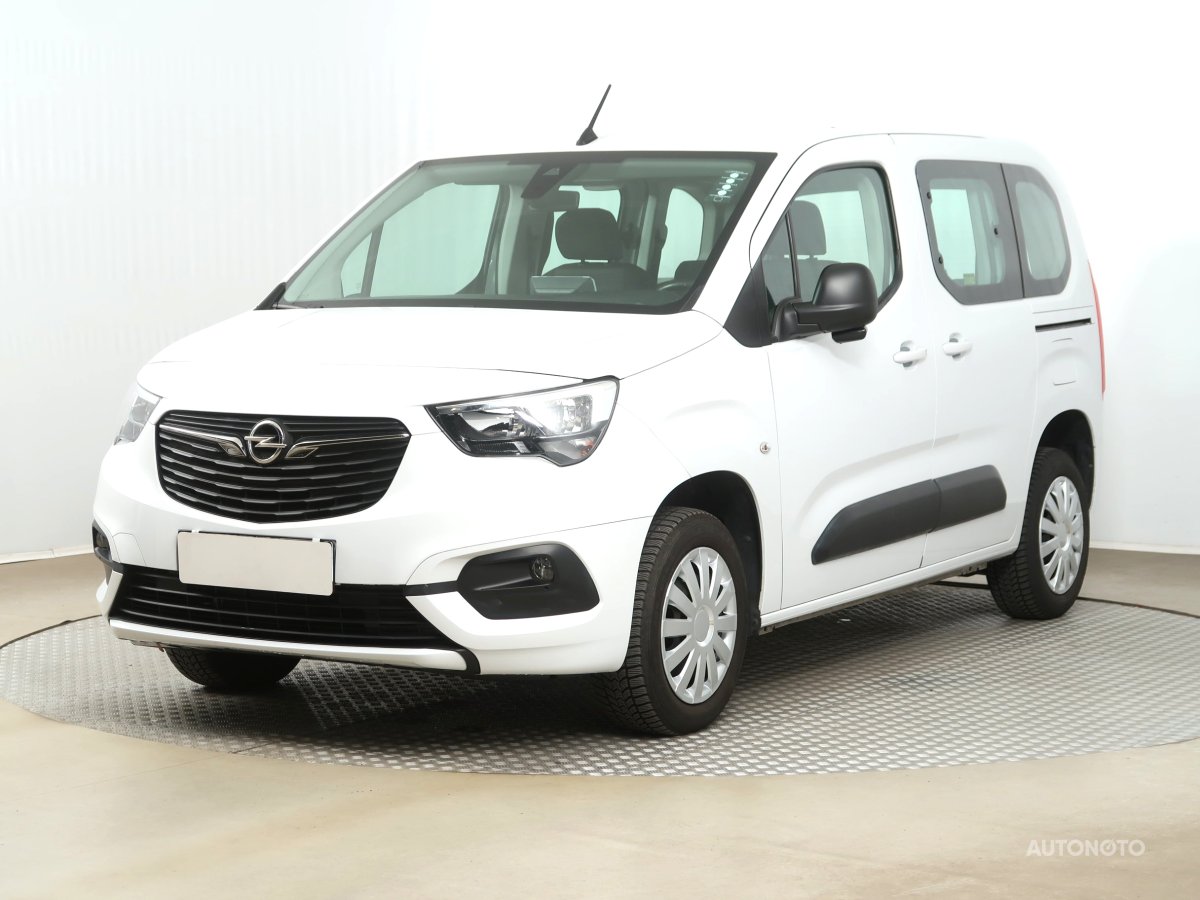 Opel Combo, 2023 - pohled č. 3