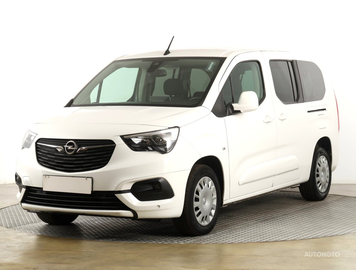 Opel Combo, 2020 - pohled č. 3