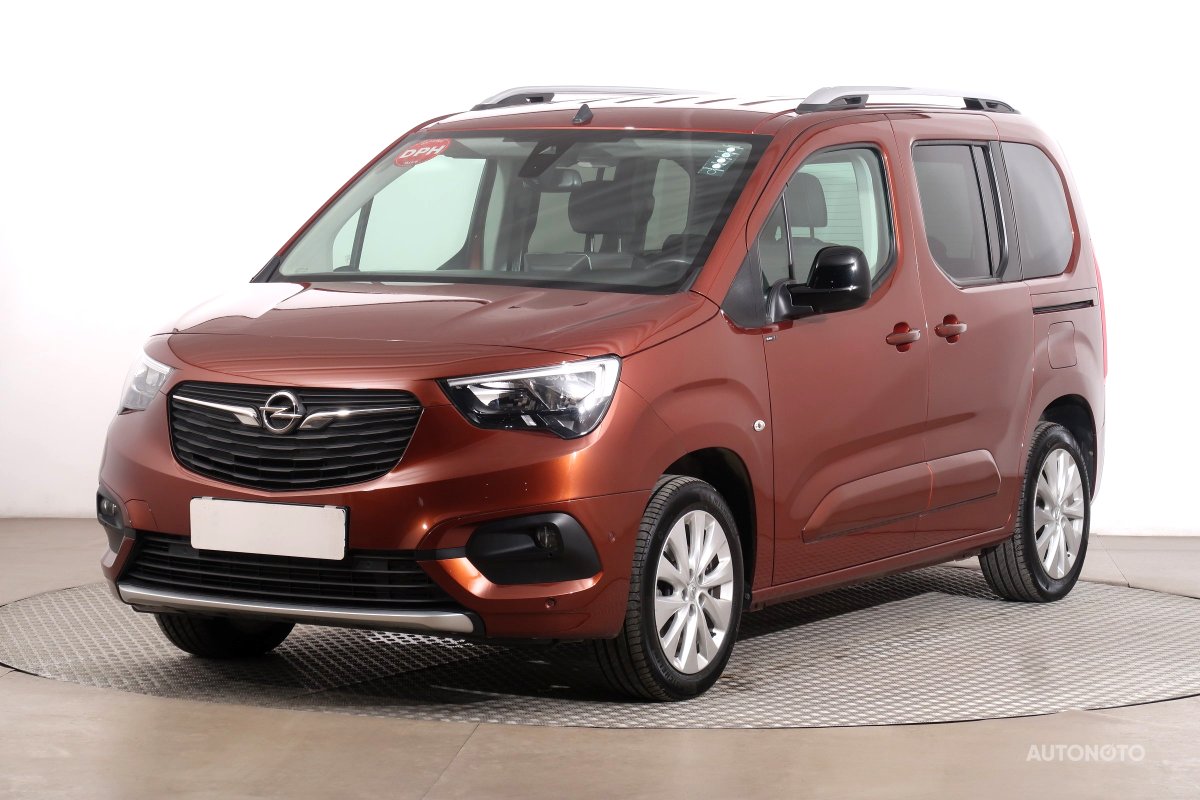 Opel Combo, 2022 - pohled č. 3