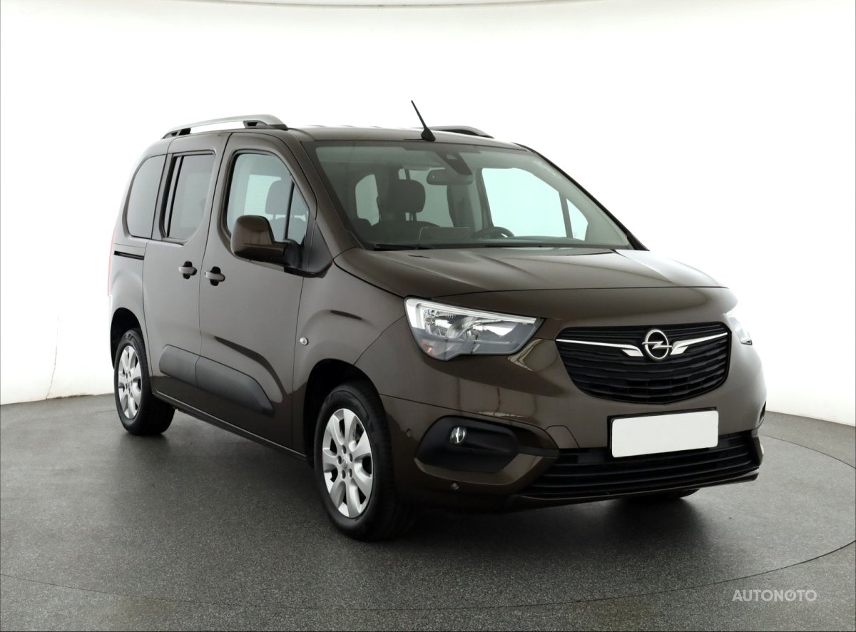 Opel Combo, 2020 - celkový pohled