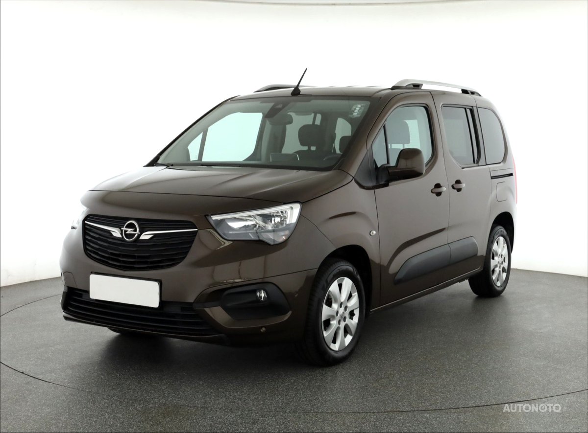 Opel Combo, 2020 - pohled č. 3