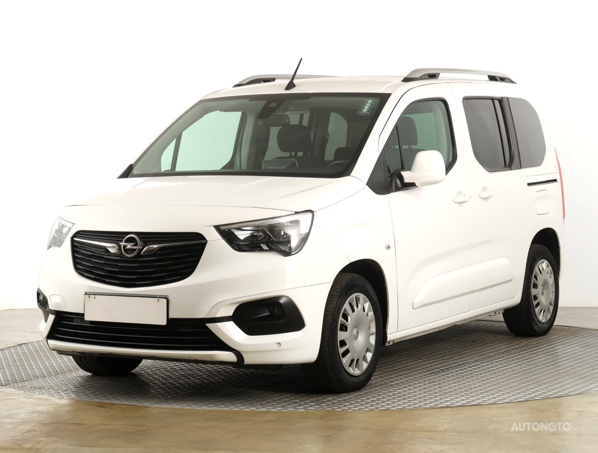 Opel Combo, 2020 - pohled č. 3
