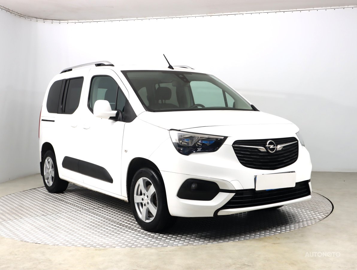 Opel Combo, 2020 - celkový pohled